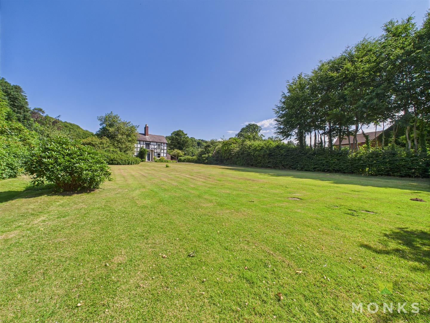 The Cottage Gooseberry Lane, Shrewsbury, SY4 3BB SSTC The Cottage Gooseberry Lane, Shrewsbury, SY4 3BB SSTC